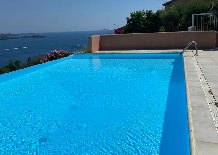 Вилла Belle Vue Piscine Parking A Pied Порто-Веккьо