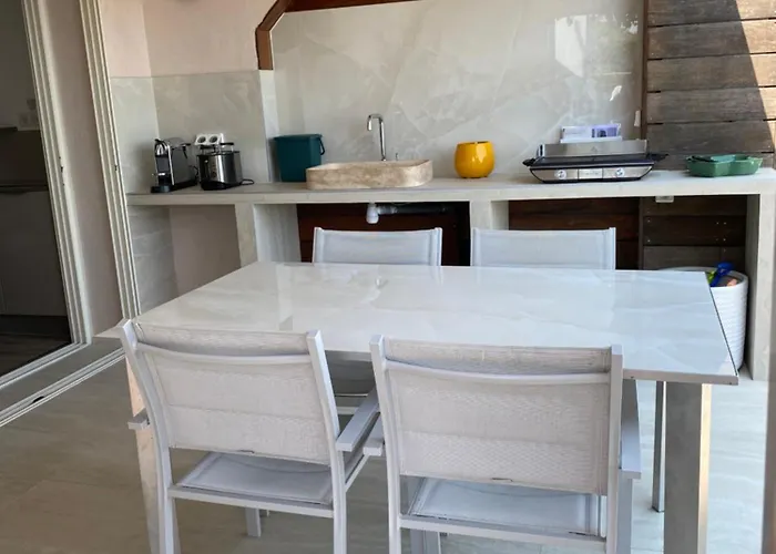 Belle Vue Piscine Parking A Pied Вилла