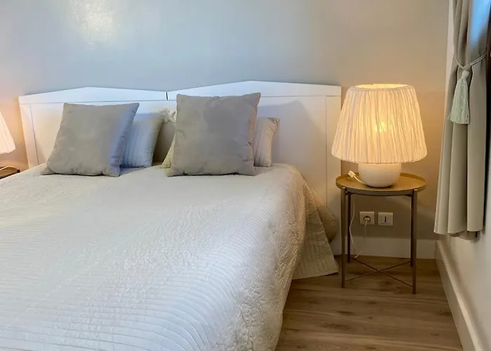 Belle Vue Piscine Parking A Pied * Порто-Веккьо