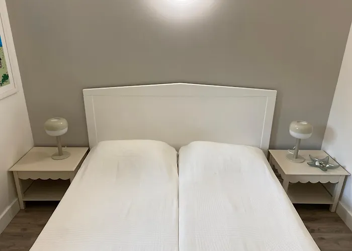 Belle Vue Piscine Parking A Pied Порто-Веккьо