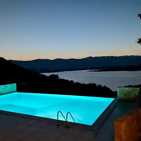 Belle Vue Piscine Parking A Pied Villa Porto Vecchio