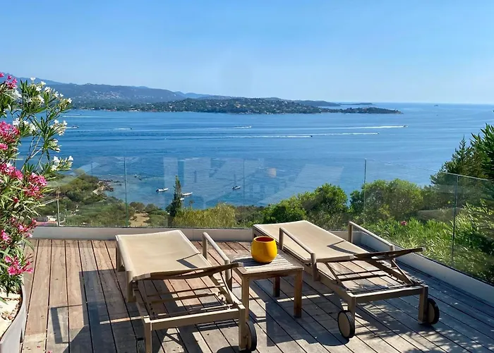 Belle Vue Piscine Parking A Pied ポルトヴェッキオ