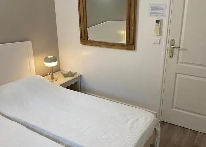 Belle Vue Piscine Parking A Pied ポルトヴェッキオ